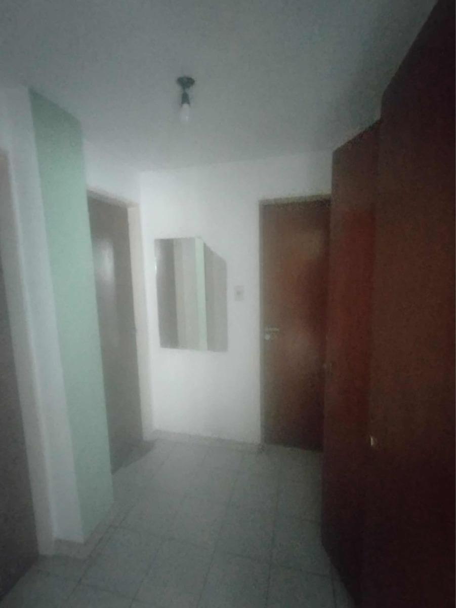 Departamento en venta - 2 Dormitorios 1 Baño - 74Mts2 - Lanús Oeste