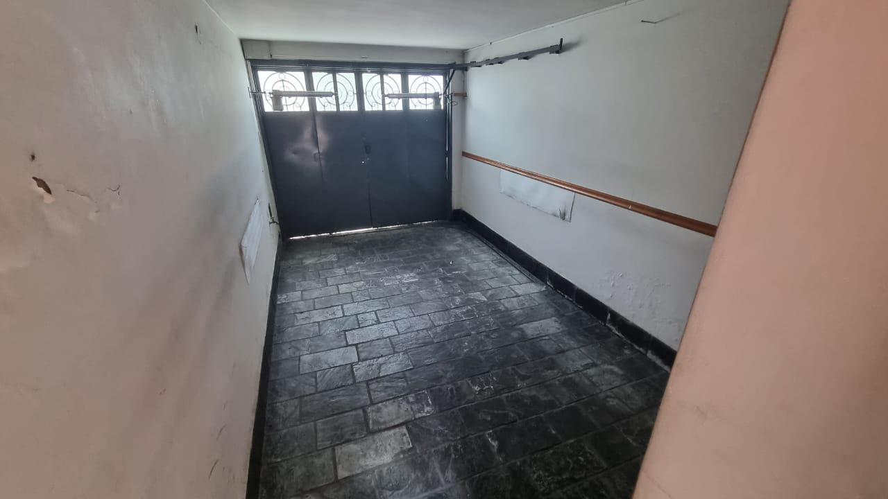 Casa en Barrio Candioti Sur de 3 dormitorios con patio y pileta