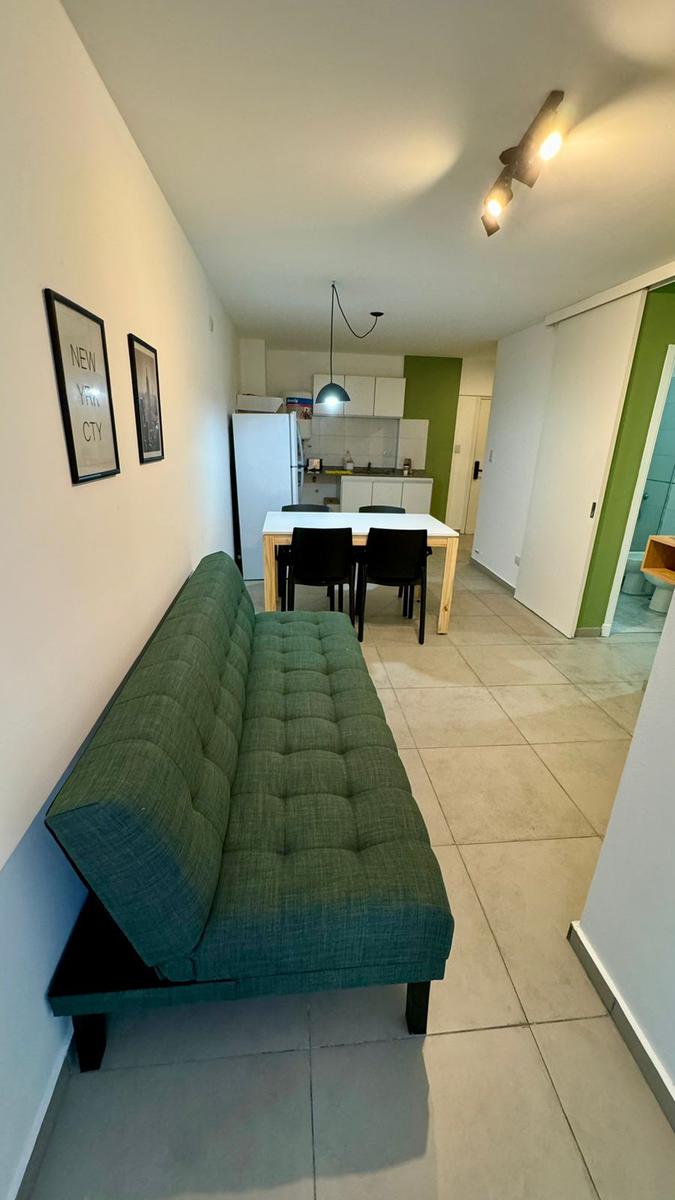 DEPTO 1 DORMITORIO CON COCHERA - AMOBLADO - NUEVA CORDOBA