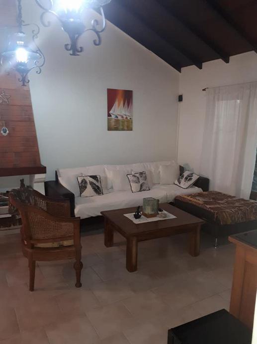 Casa 6 ambientes en venta en Berazategui