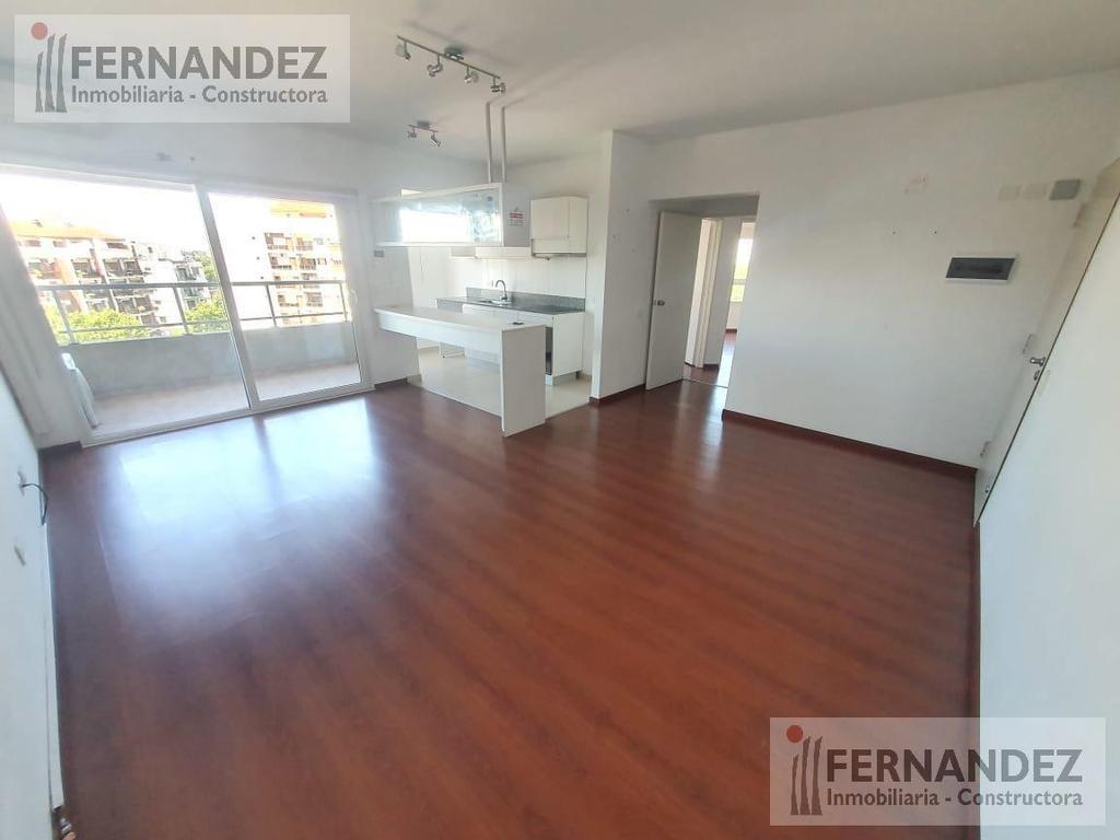 DEPARTAMENTO DE 3 AMBIENTES CON BALCON Y COCHERA EN VENTA. VILLA BALLESTER