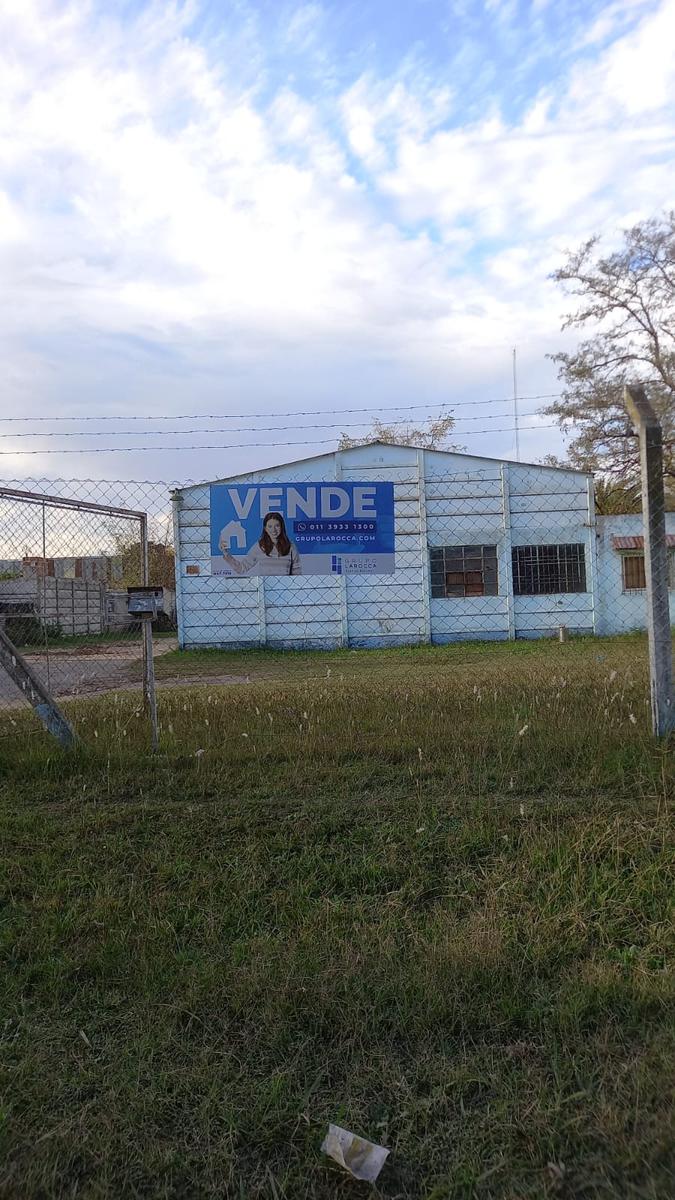 Terreno con galpón  en  saladillo