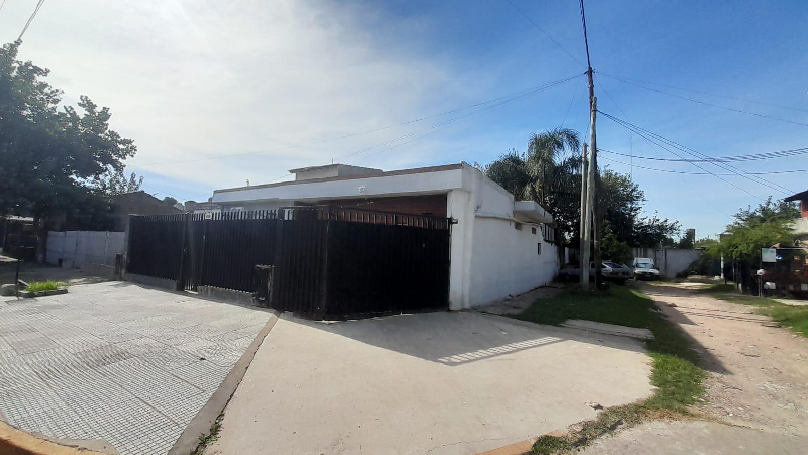 en Venta Casa Americana de 4 amb. en San Justo