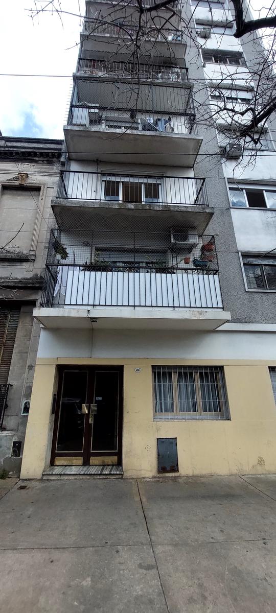 Excelente Departamento 3 Ambientes Caballito