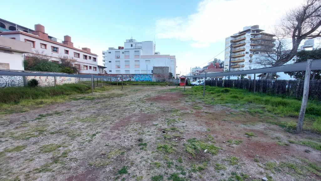 Terreno - Venta- Villa Gesell - Céntrico