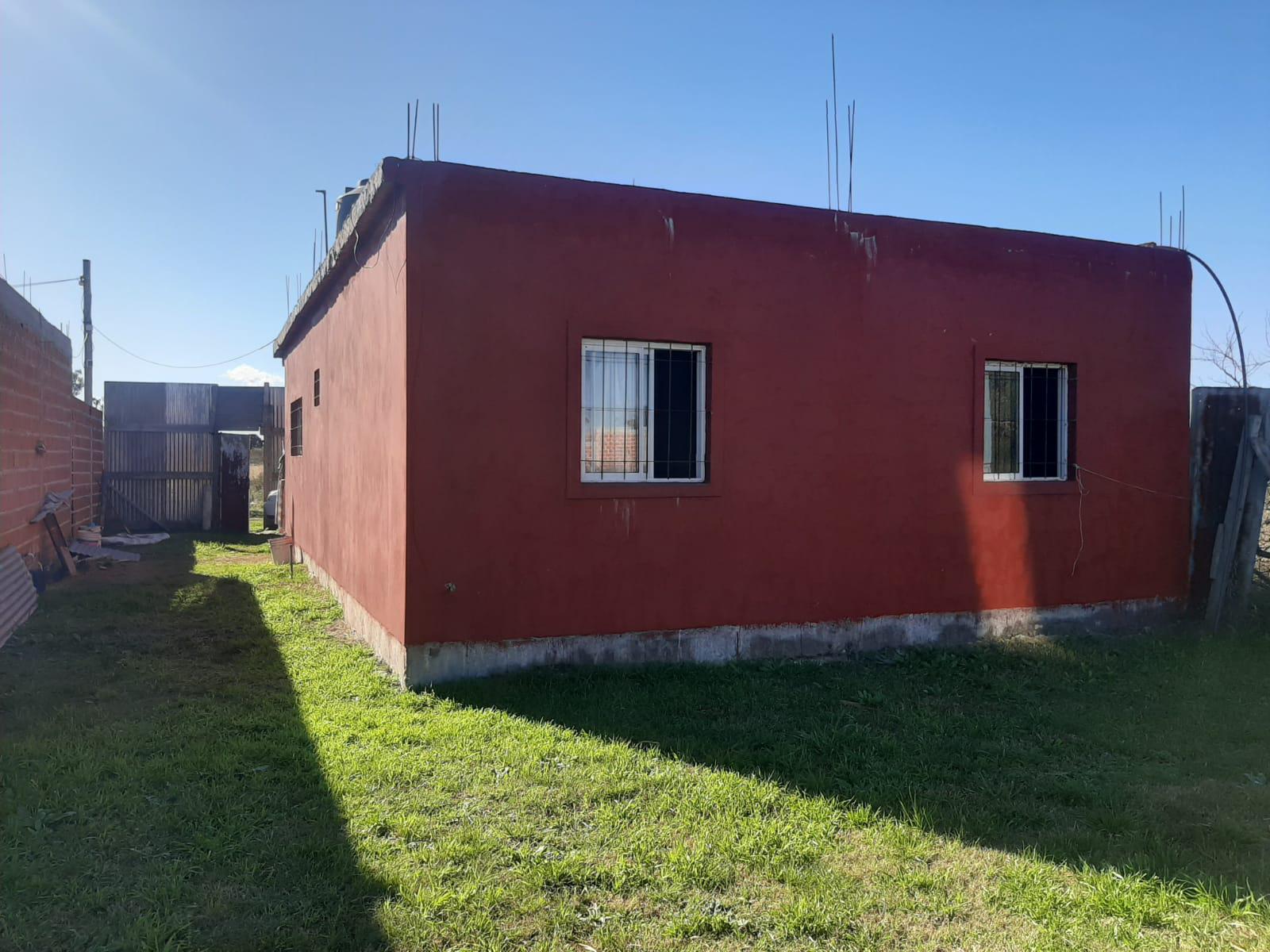 Casa en  los hornos, calle 157 entre 52 y 53