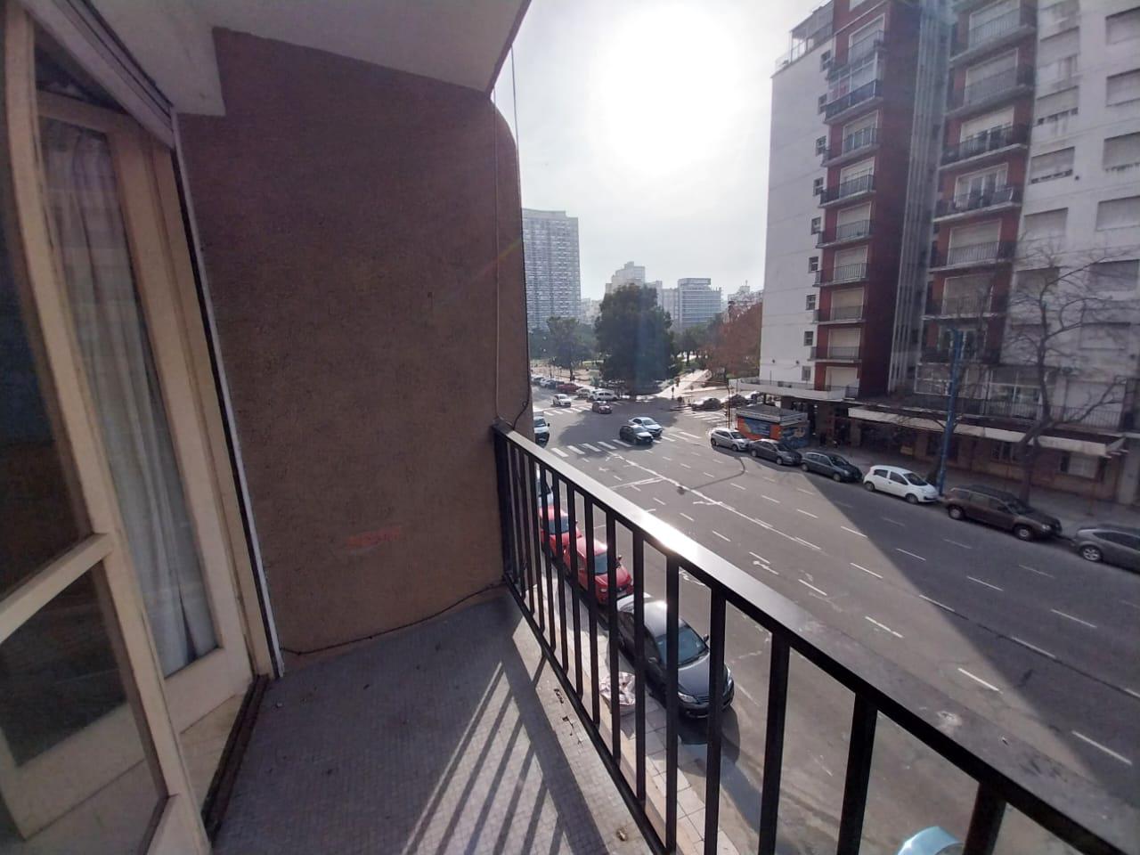 Departamento 2 Amb c/dependencias a la Calle c/Balcon