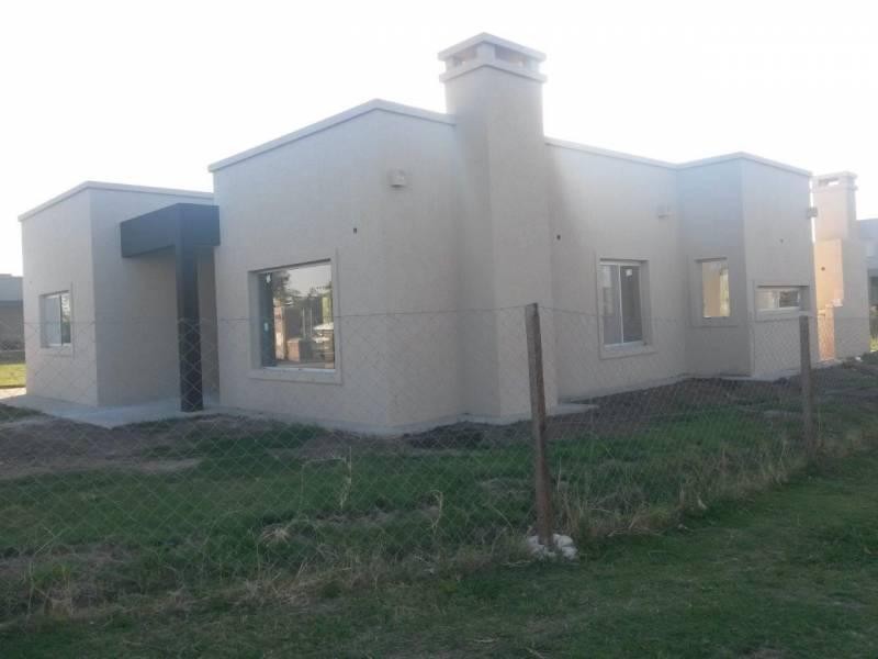 Casa  en Venta ubicado en Santa Guadalupe, Pilar del Este, G.B.A. Zona Norte