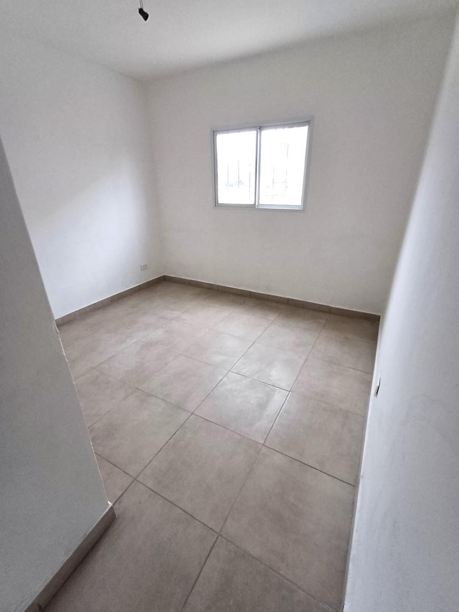 Local    departamento en VENTA a terminar sobre Av. Actis Tandil