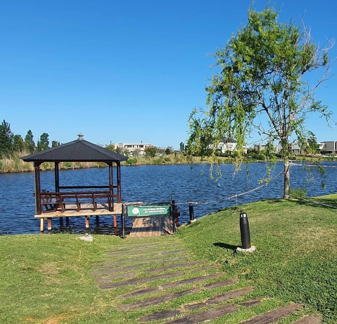 Departamento en  alquiler, dos ambientes con vista al lago. Portezuelo