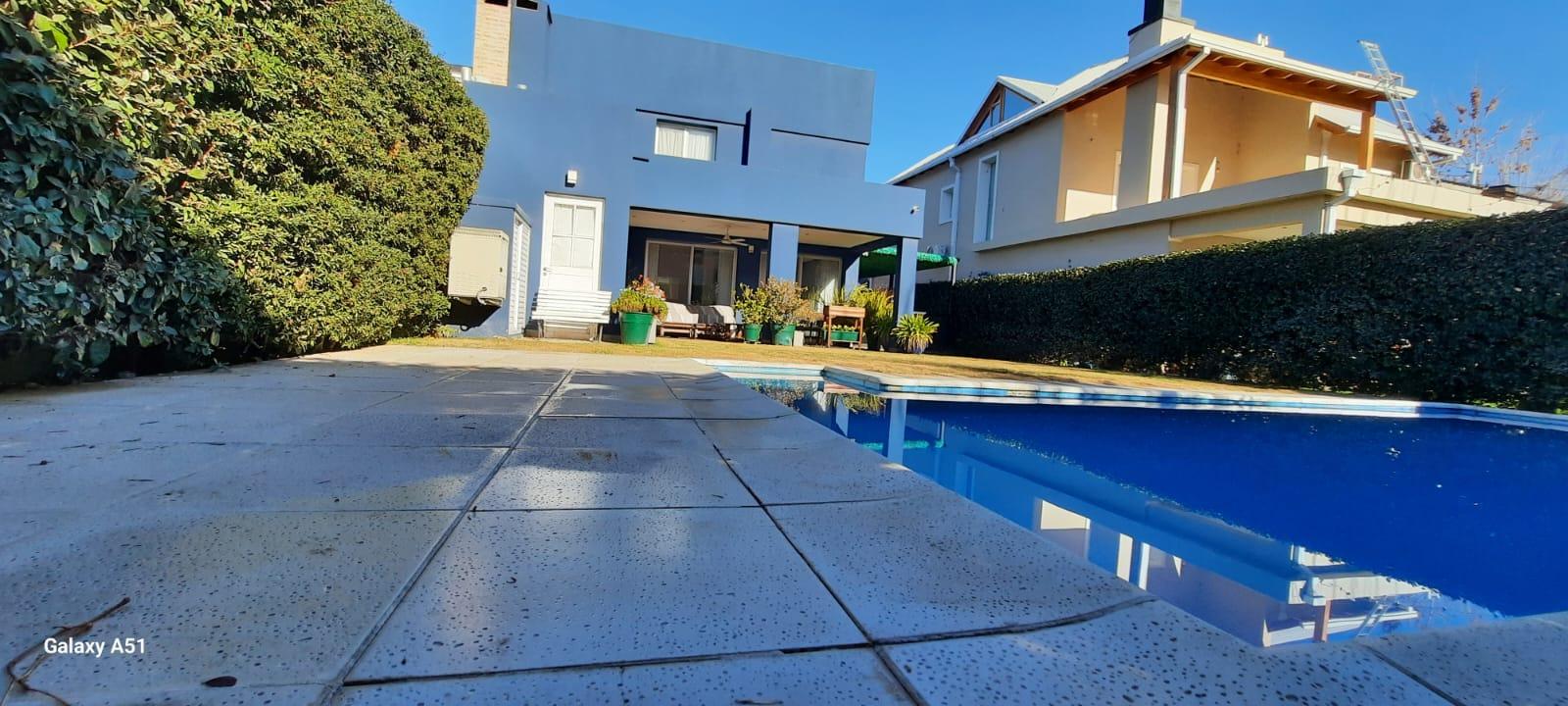 CASA EN VENTA EN VILLA LUISA