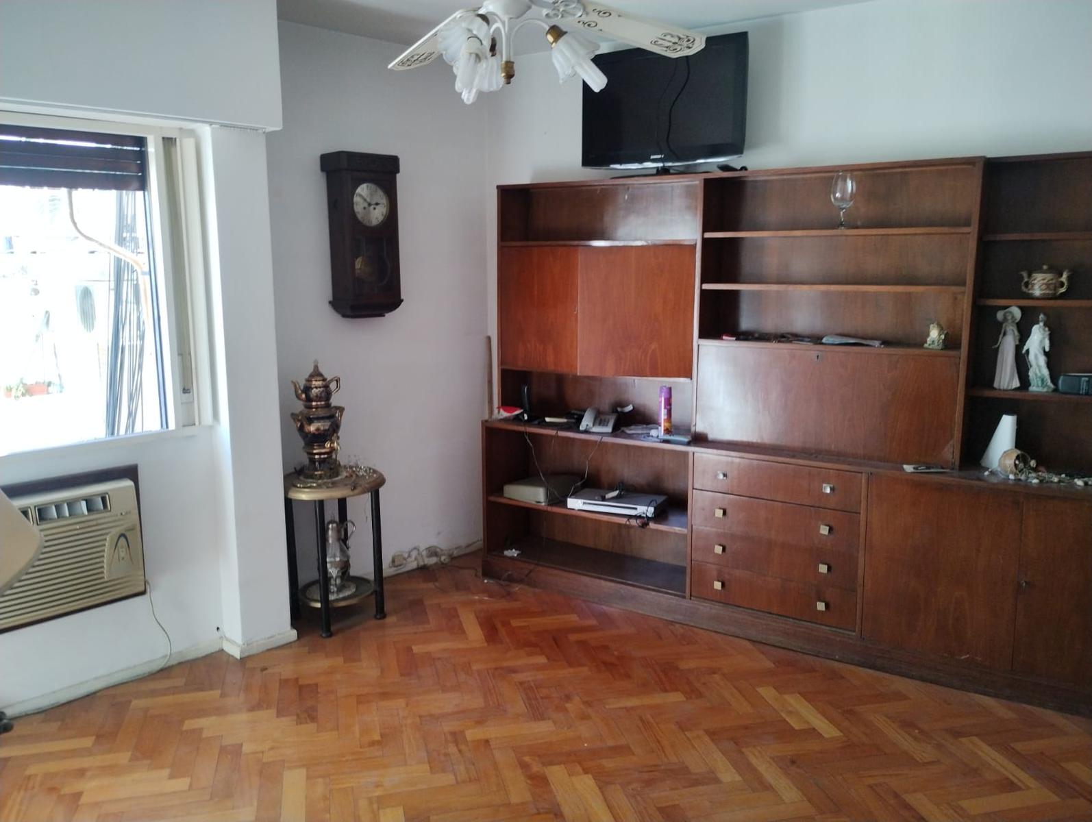 VENTA DEPARTAMENTO 4 AMBIENTES CON BALCÓN Y BAULERA en ZONA ALTO PALERMO