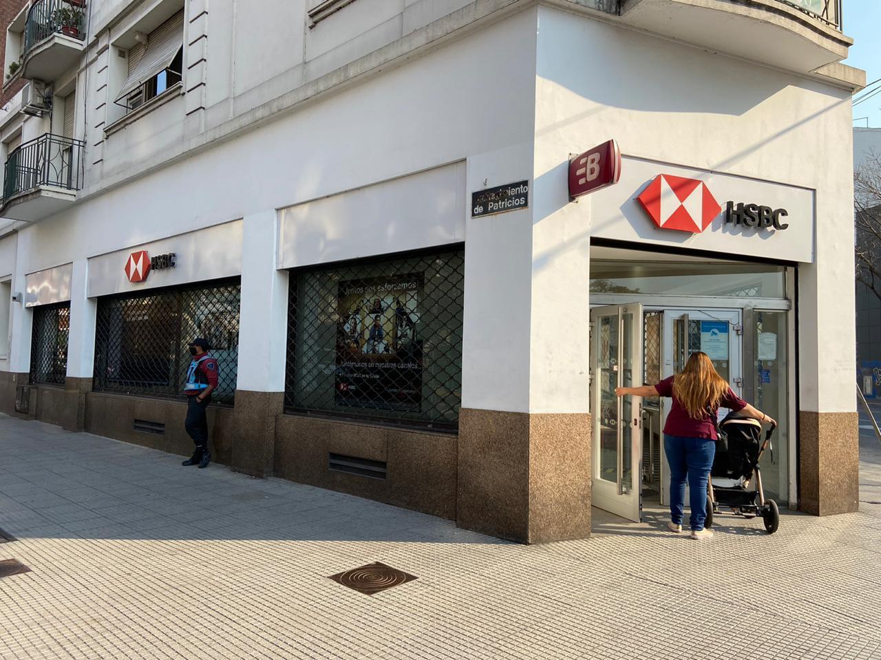 Edificio Comercial en  Venta - apto sucursal de banco