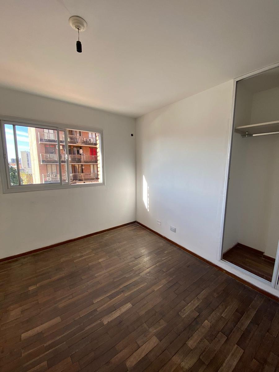 DEPARTAMENTO DOS DORMITORIOS EN VENTA EN BARRIO CENTRO CORDOBA