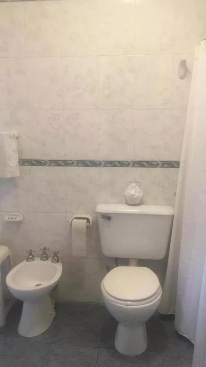 PH en venta - 3 Dormitorios 1 Baño - 90mts2 - Floresta