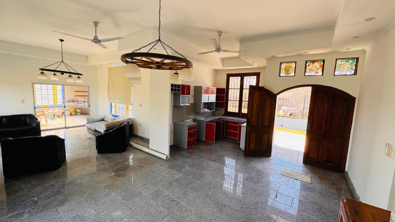 Venta casa 3 ambientes con pileta en Don Pedro, Gualeguaychú