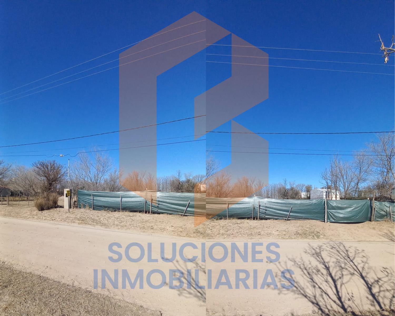 Lote de 710 en Arroyo Los Patos - Escritura y Servicios