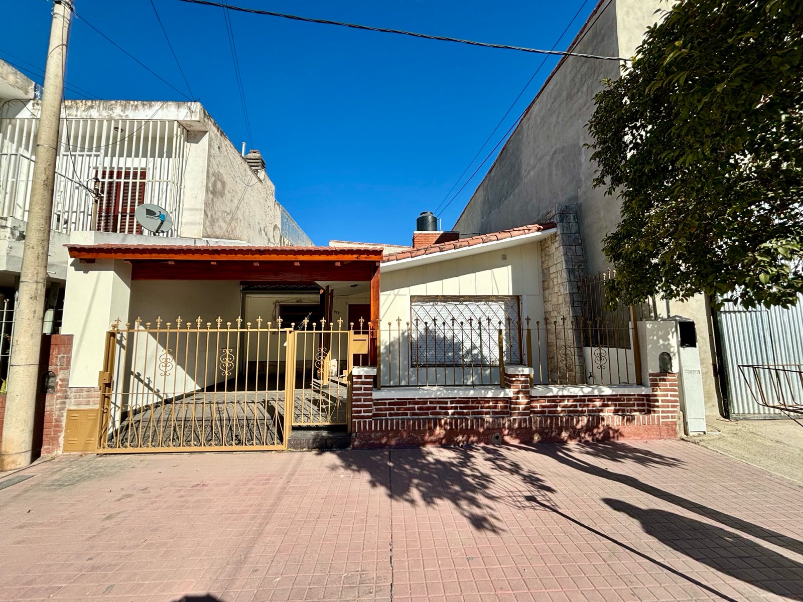 Casa 2 dorm y patio en Alta Córdoba - VENTA