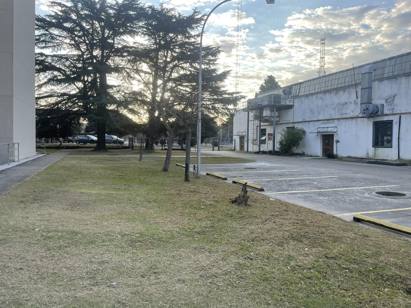 Edificio de Oficinas en Alquiler - San Martín