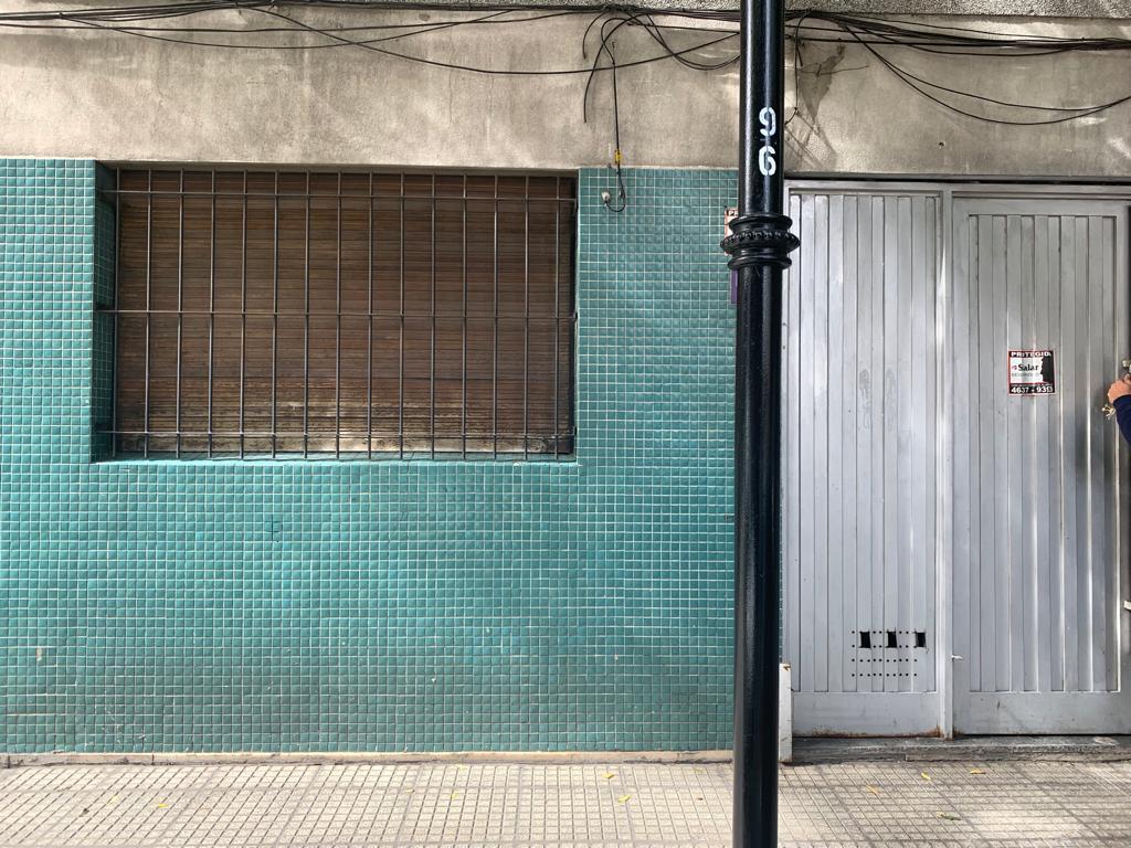 VENTA  DEPOSTO DE 200 M2 EN SUBSUELO C/ LOCAL A LA CALLE