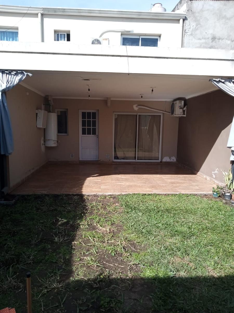 Vendo Duplex de 2 dormitorios