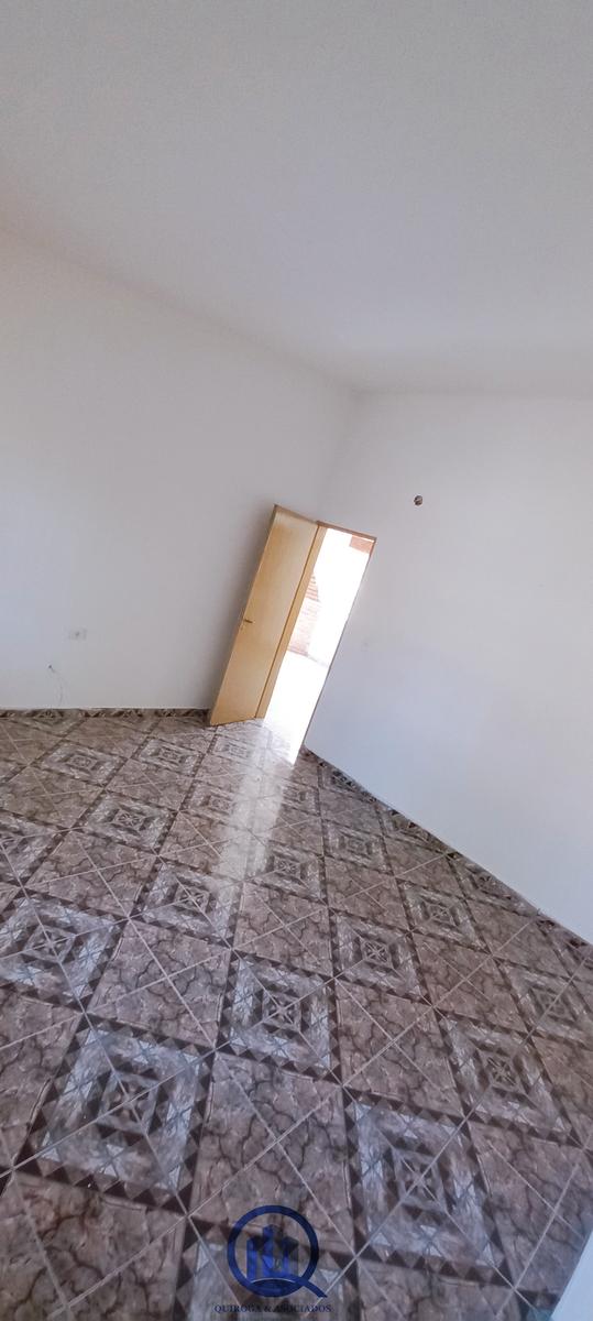 SE VENDE CASA 2 DORMITORIOS CON GRAN LOTE APTO BANCOR EN UNQUILLO