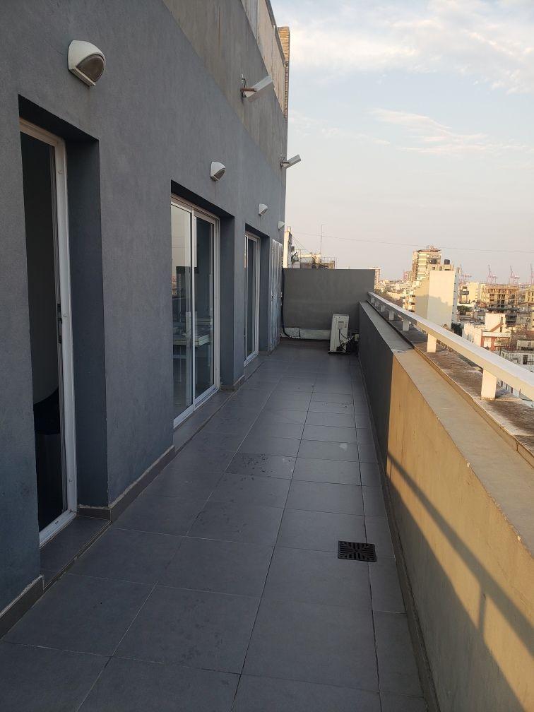 VENTA Departamento dos ambientes Barracas con cochera