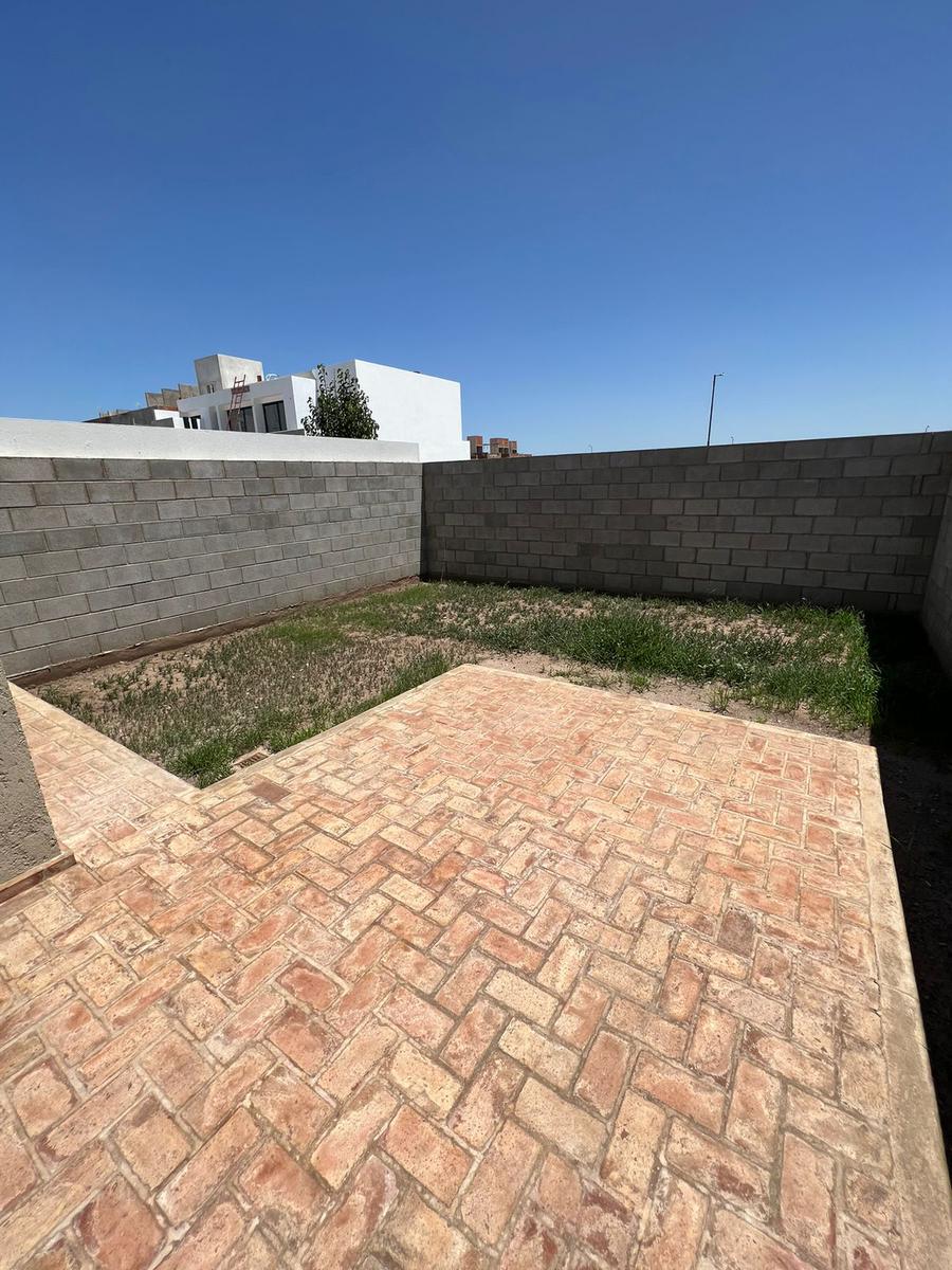 Duplex en Venta 2 dormitorios, en Prados de Manantiales - PLANTA BAJA, oportunidad! NO APTO BANCOR