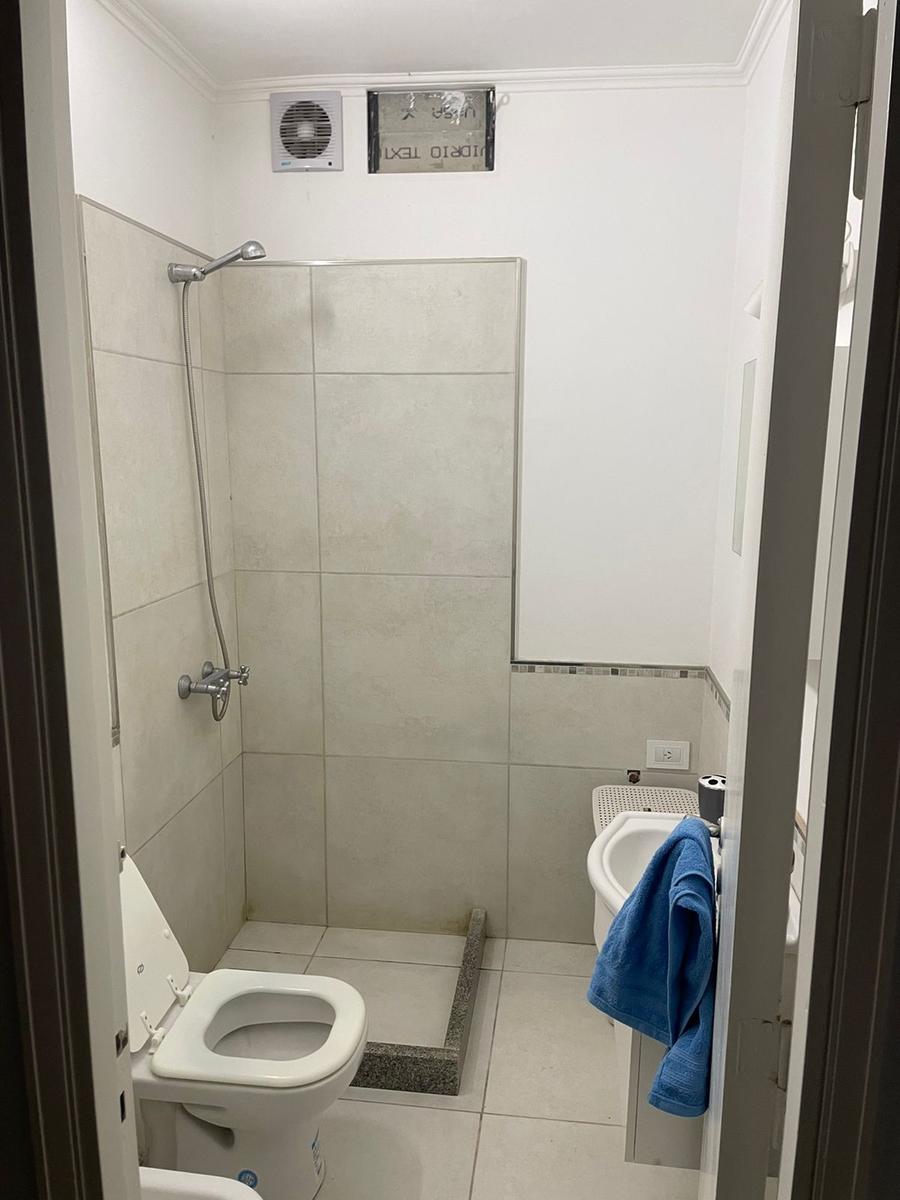 VENTA - DEPARTAMENTO DE DOS DORMITORIOS - CENTRO ROSARIO