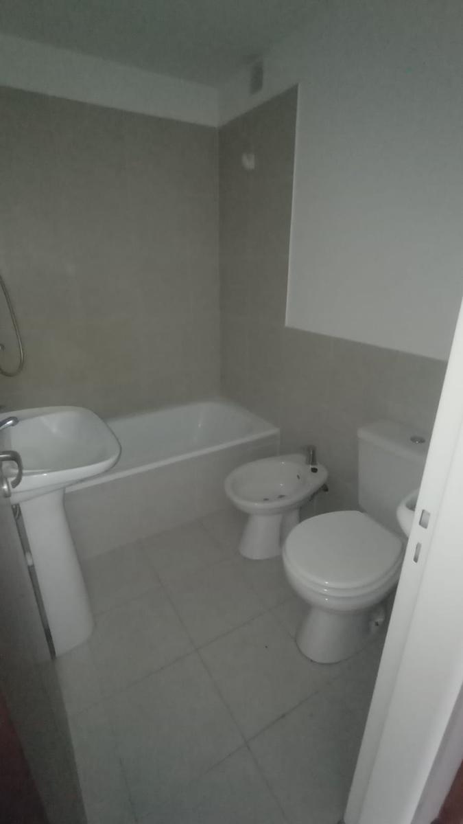 Alquiler departamento monoambiente en Echesortu - Mendoza 3500 Rosario