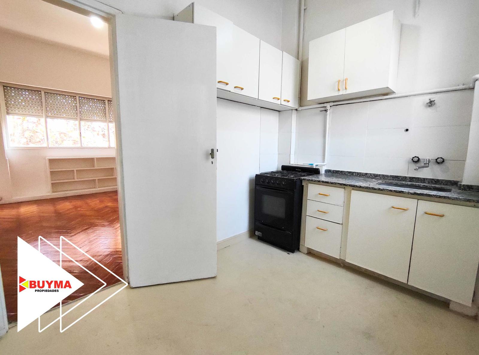 Depto. en venta - 3 Ambientes con dep.   Balcón