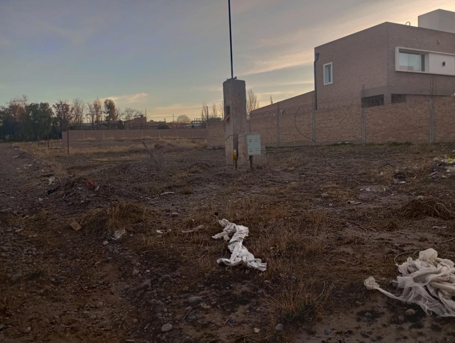 Terreno en Centenario, zona comercial