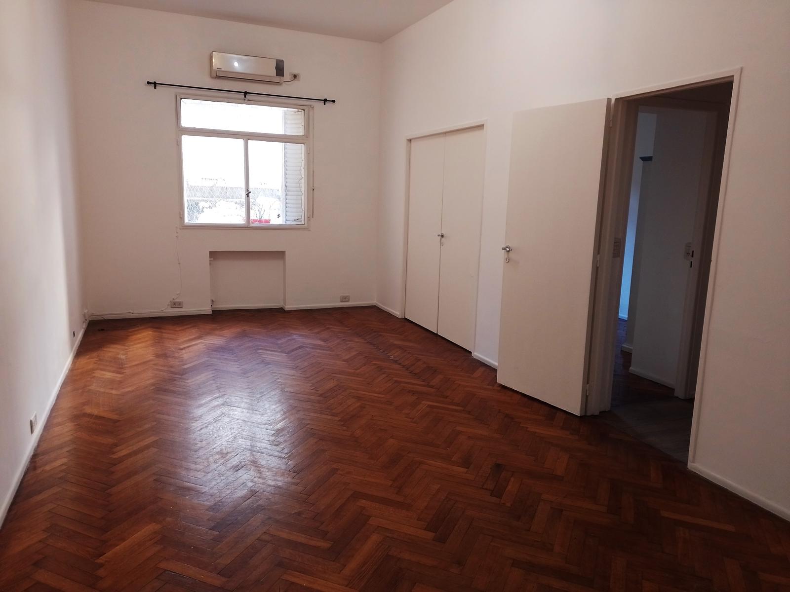 Departamento en  alquiler en Barrio Norte de 2 dormitorios y dependencias