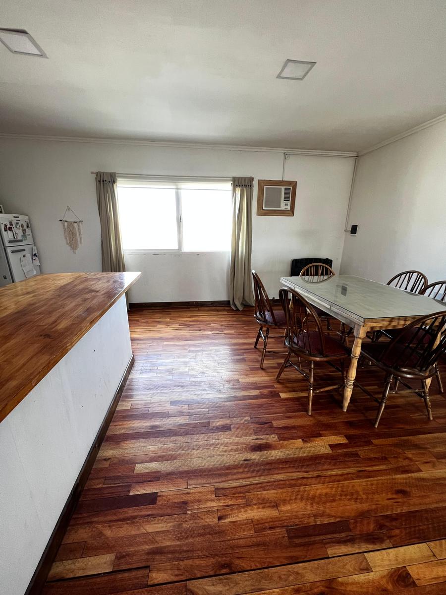 CASA EN VENTA CON PISCINA EN BARRIO FALUCHO 53