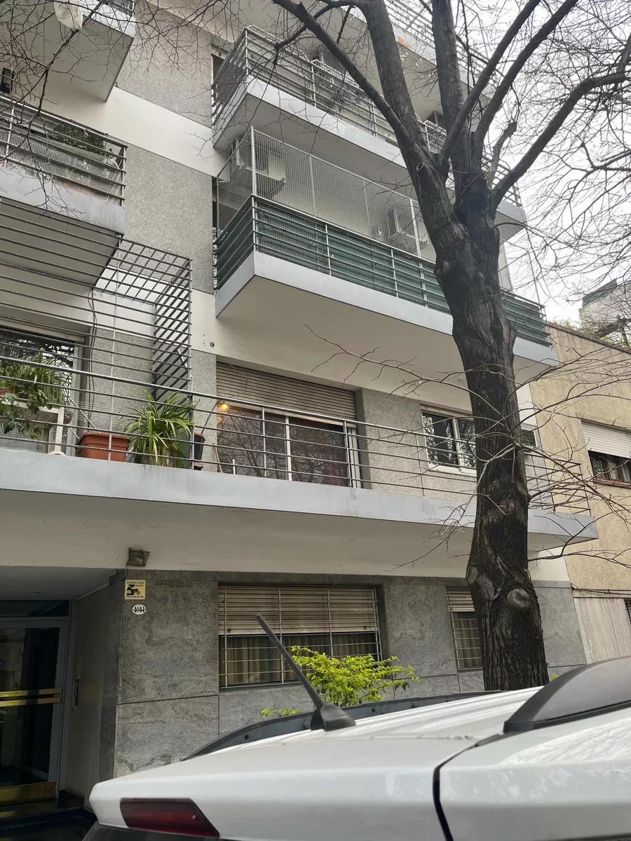 Departamento en Venta - 3 Ambientes - Cochera y Baulera - Villa Devoto - A Reciclar