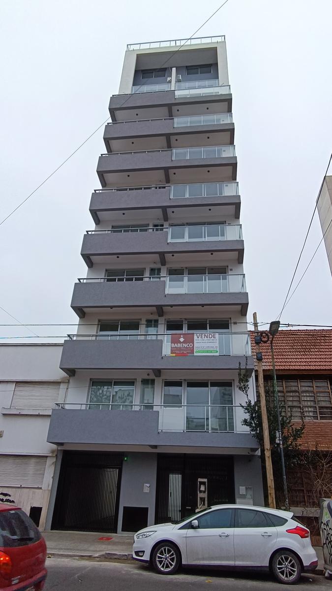 Venta depto. 1 dorm. c/terraza - 59 e/ 9 y 10 - La Plata