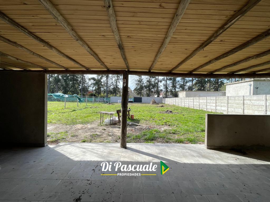 Venta Terreno con Quincho - La Reja Sur