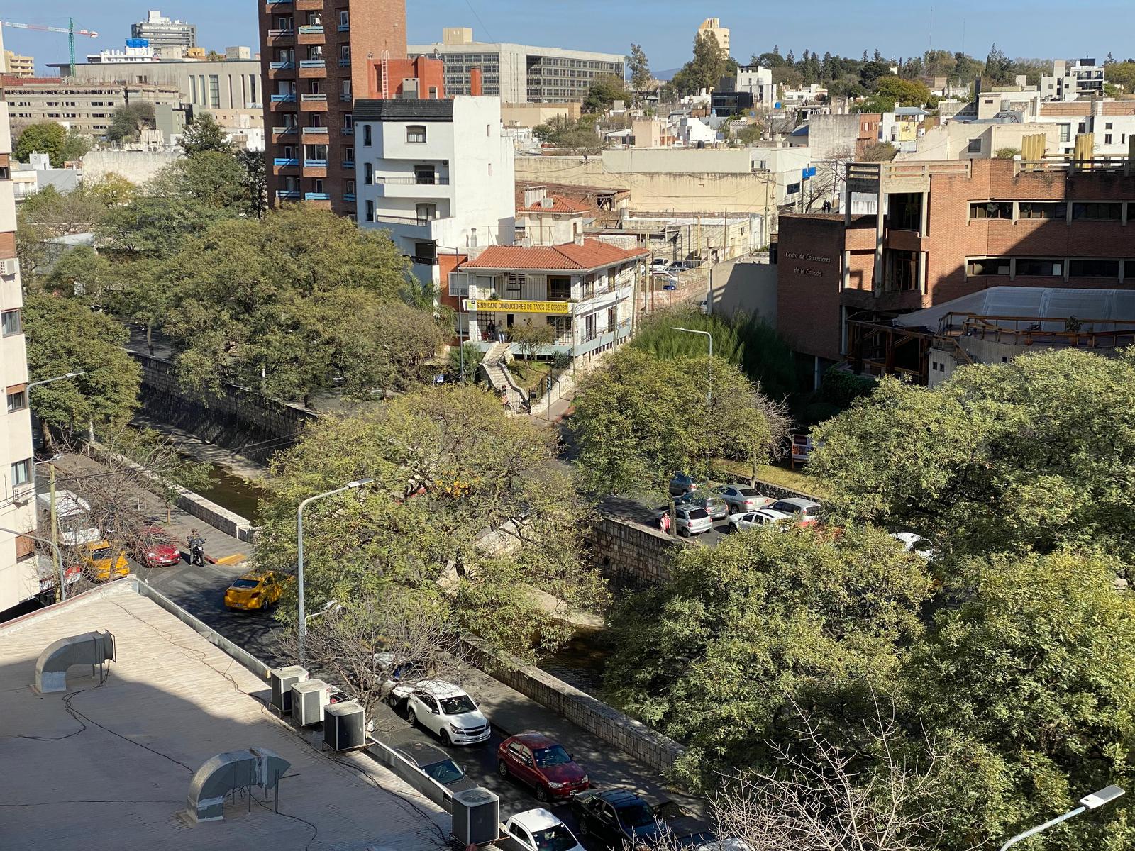 Departamento en  ALQUILER DE 3 DORMITORIOS FRENTE A LA CAÑADA