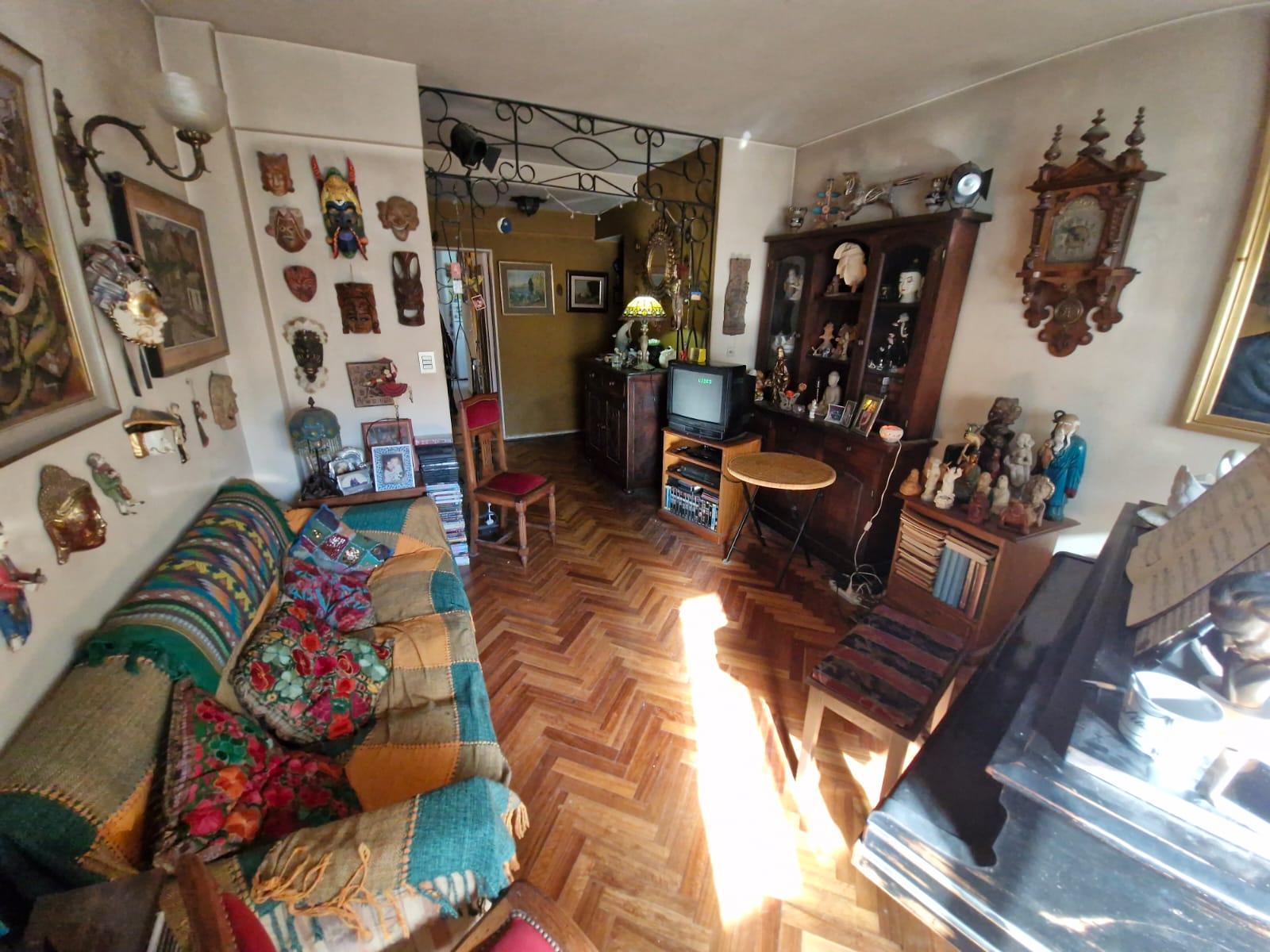 Venta Departamento  cuatro  ambientes Recoleta