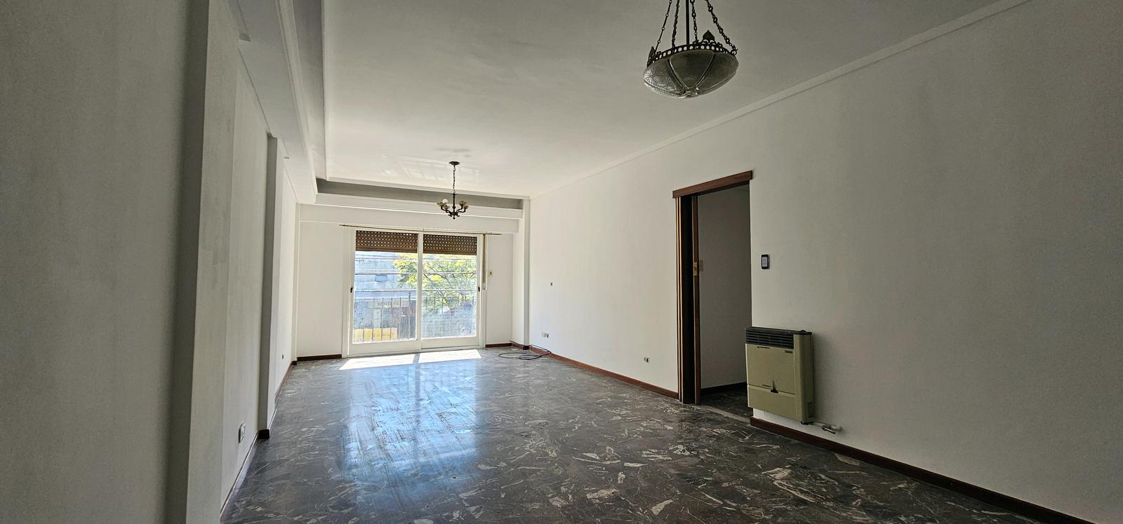 Venta o alquiler departamento de 4 ambientes en San Cristóbal