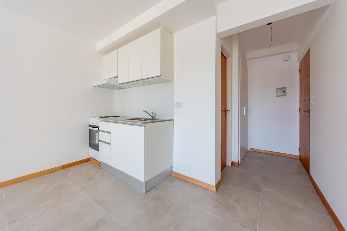 VENTA  - Departamento Monoambiente con Balcón en  Barrio Luis Agote, Rosario.