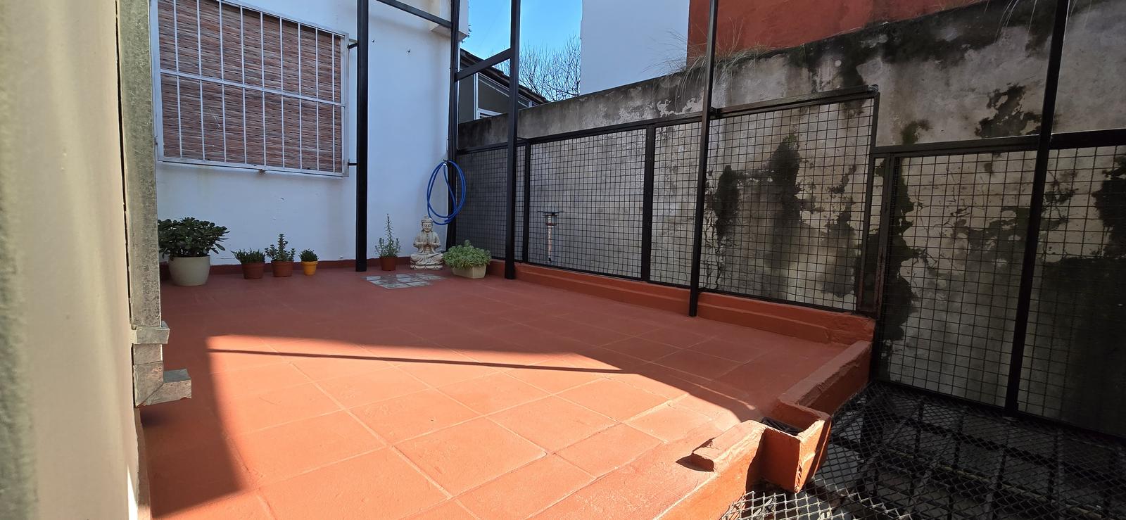 PH de 2 Ambientes con terraza propia en  Caballito