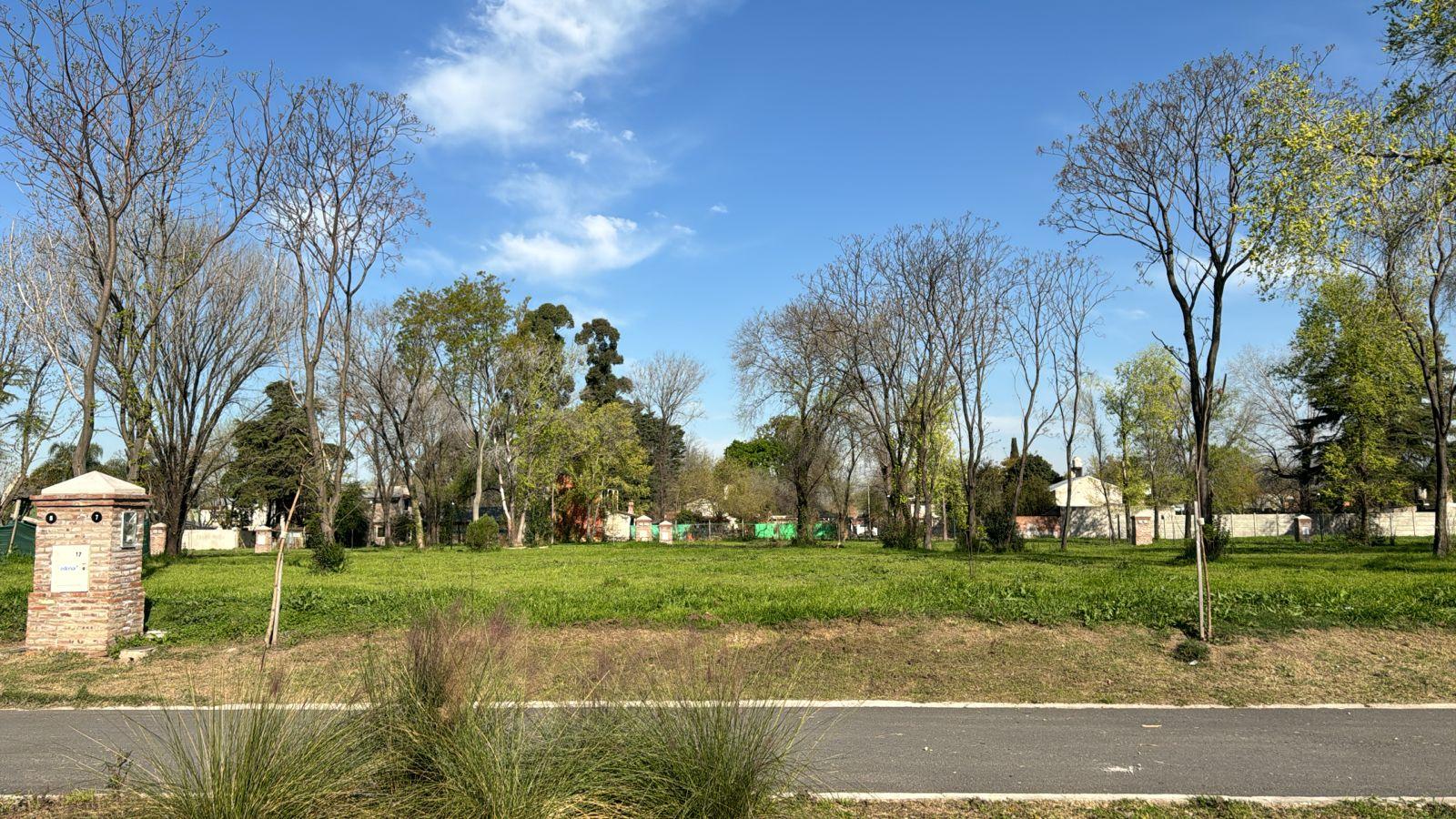 Terreno en  venta Barrio Cerrado El Vivero