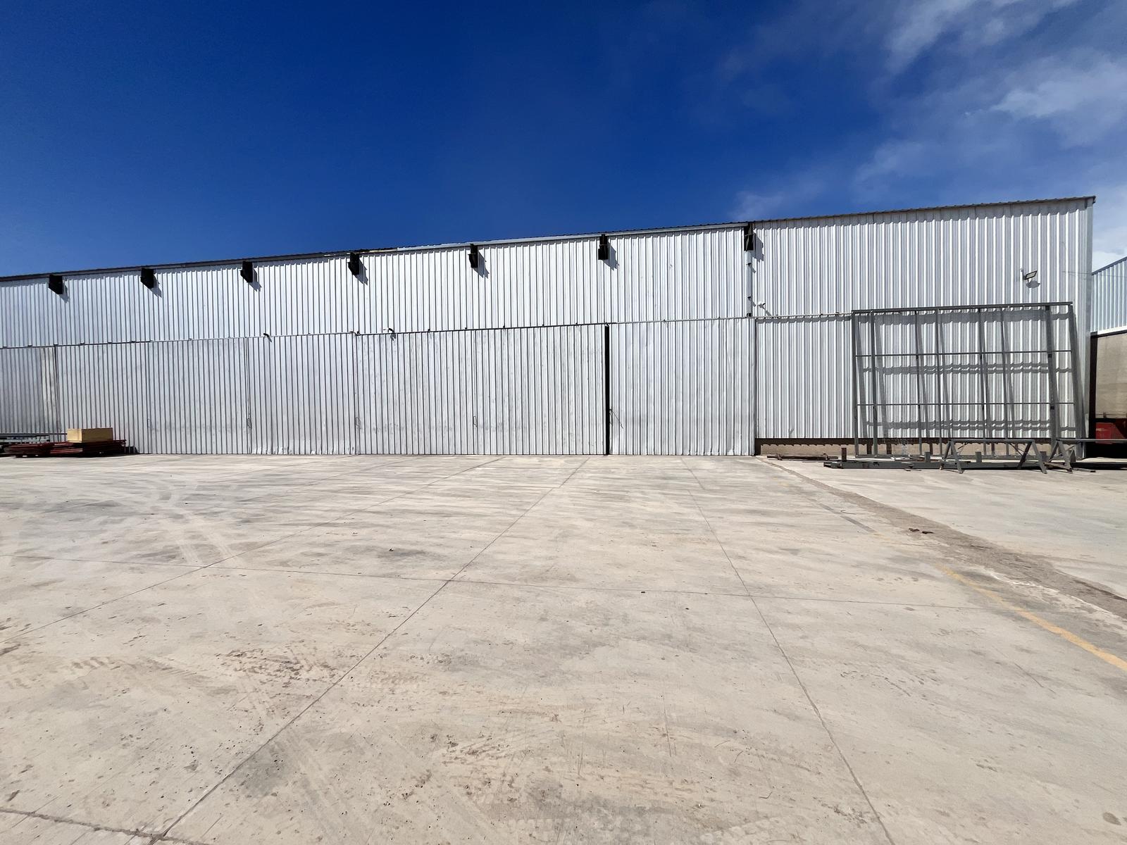 Nave Industrial 850 m2, en  Rodriguez Peña ALQUILER