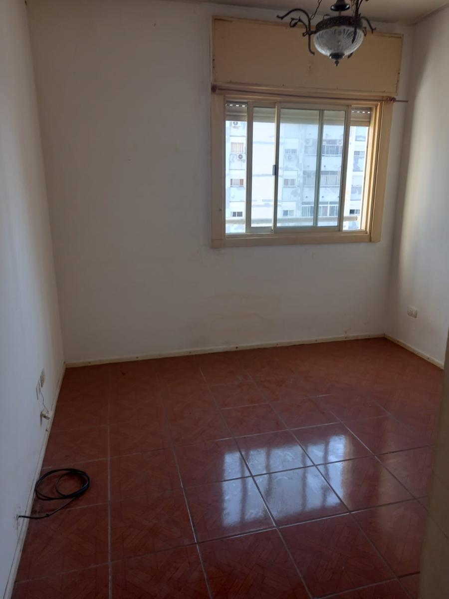 Departamento dos ambientes en venta en Torres Pueyrredon Avellaneda