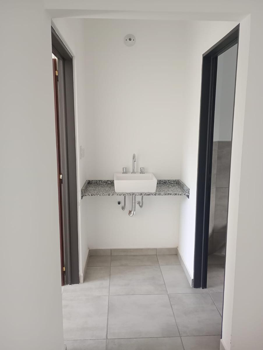 DEPARTAMENTO PLANTA ALTA EN VENTA EN SAN VICENTE!!!