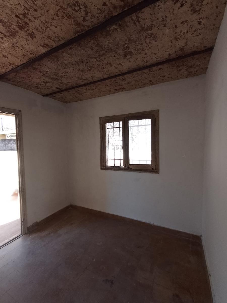 Casa en  PB para uso comercial. B° del Abasto