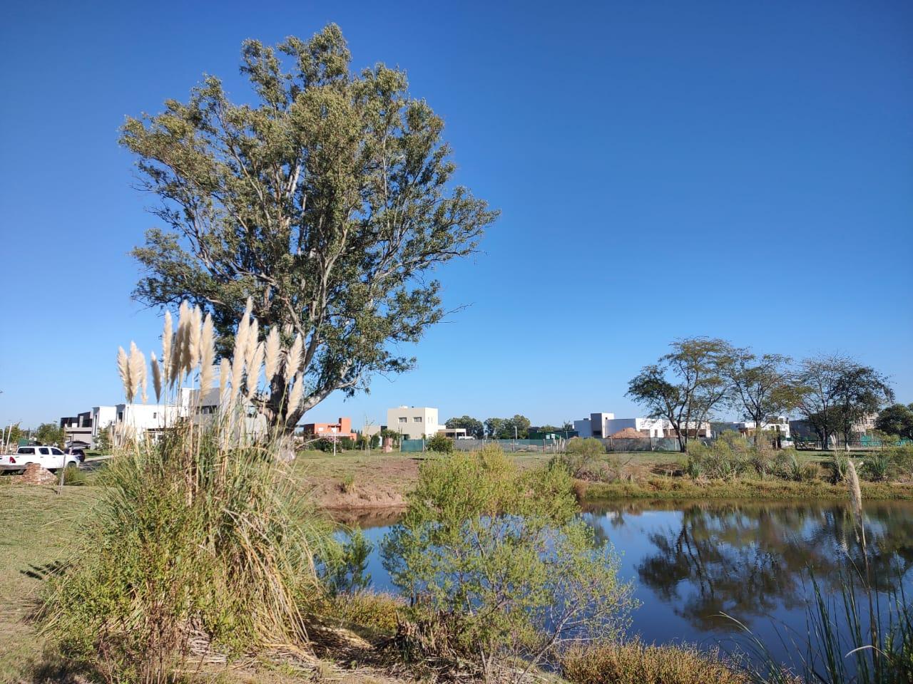 Terreno con financiación en barrio Privado Monet