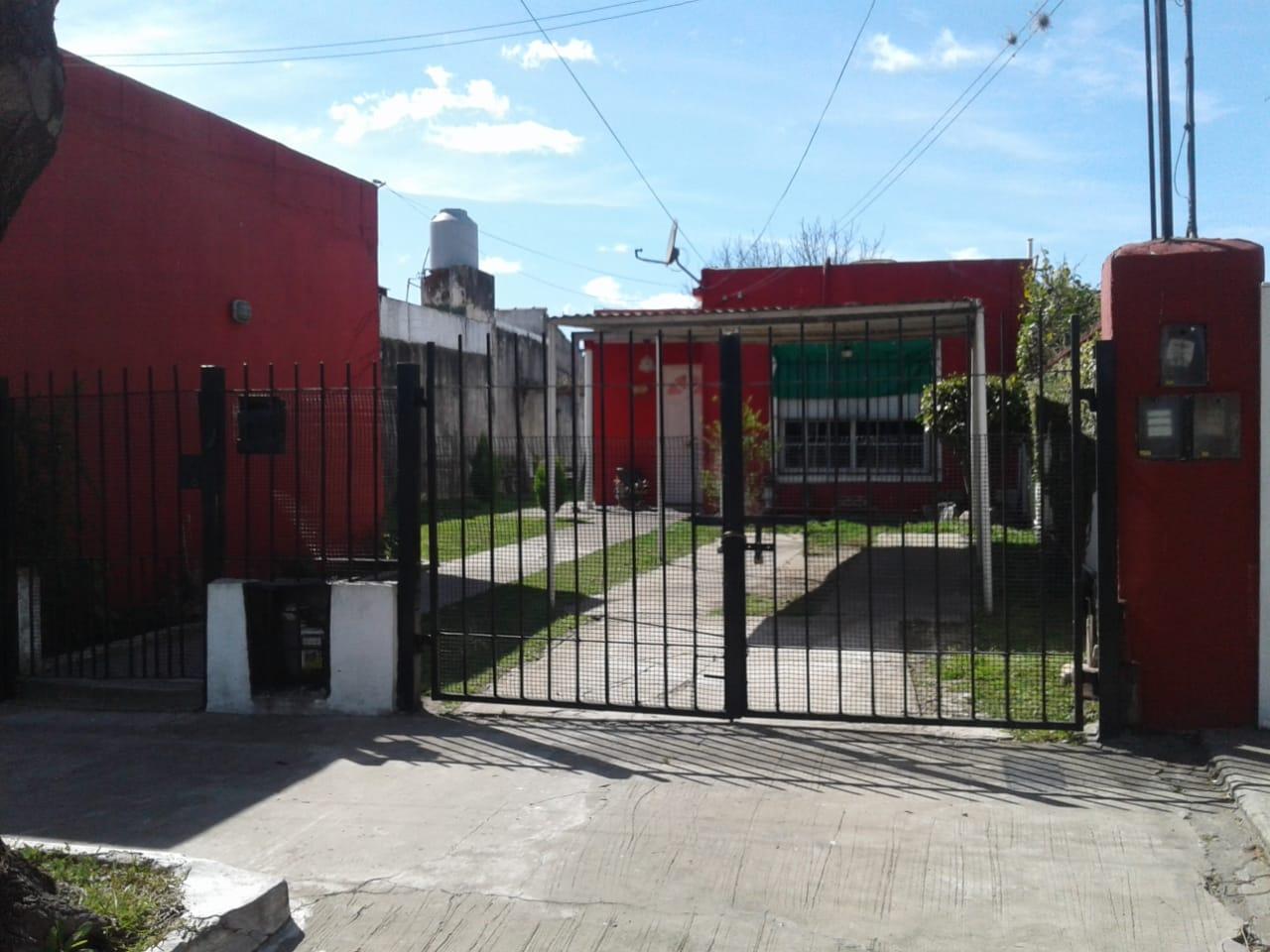 Casa en Luis Guillon