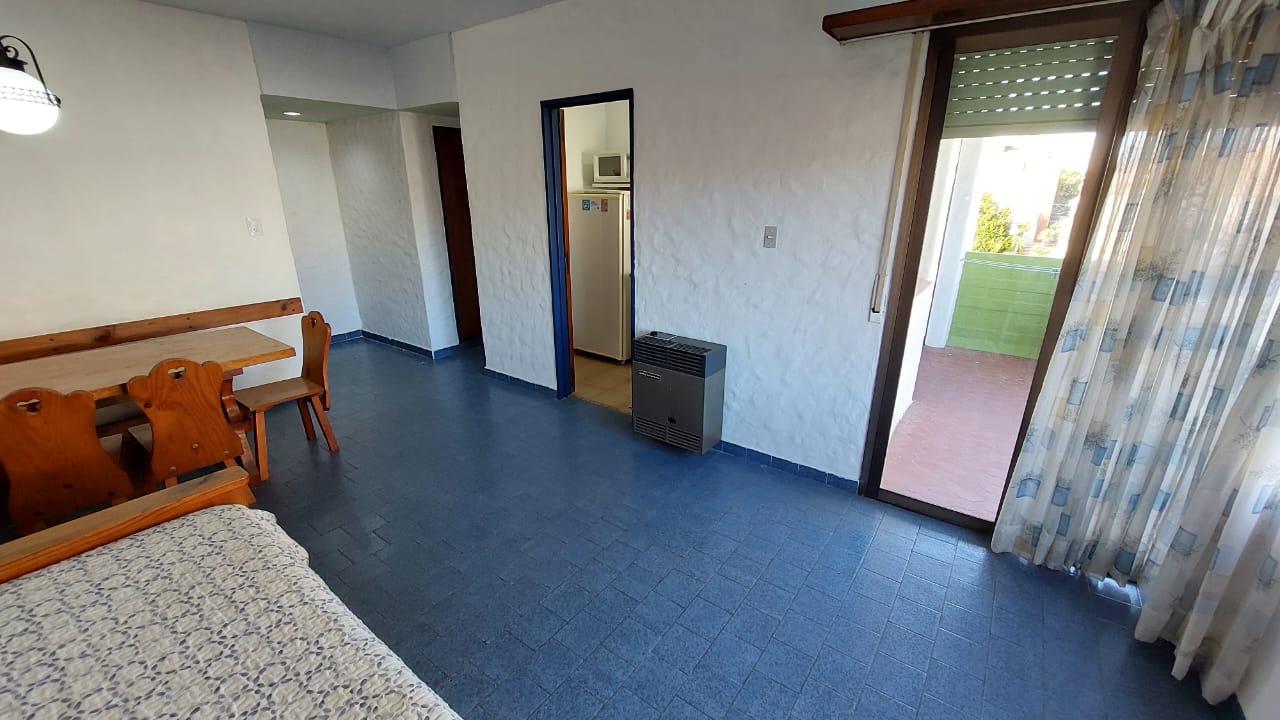 25 Departamento en Block - Venta - Villa Gesell - Alta Rentabilidad - Céntrico